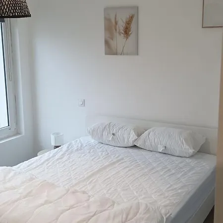 De L'ancienne Ecole, 24 Personnes 度假居 *