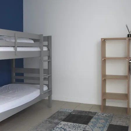 De L'ancienne Ecole, 24 Personnes 度假居 *