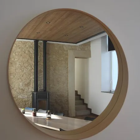 De L'ancienne Ecole, 24 Personnes *