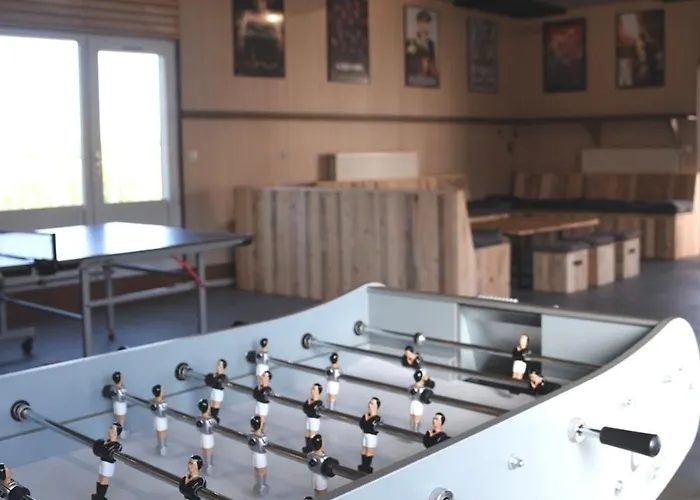 De L'ancienne Ecole, 24 Personnes Feriehus *