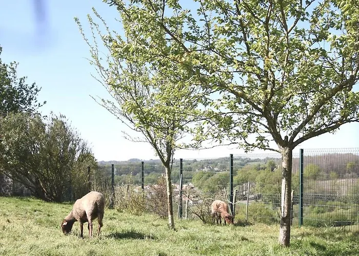 De L'ancienne Ecole, 24 Personnes Feriehus