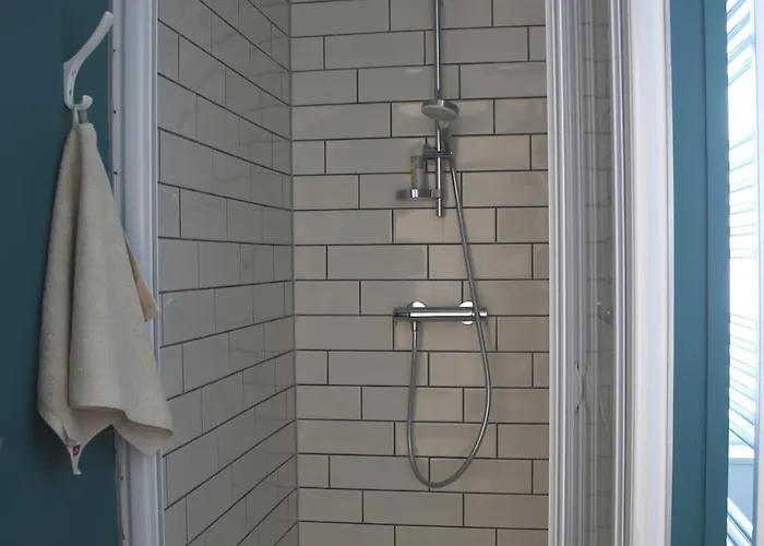 De L'ancienne Ecole, 24 Personnes Feriehus *